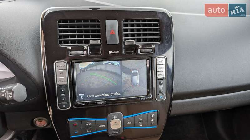 Хэтчбек Nissan Leaf 2014 в Ивано-Франковске