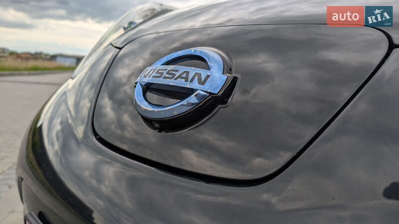 Хэтчбек Nissan Leaf 2014 в Ивано-Франковске