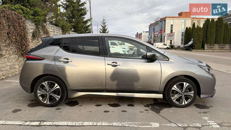 Хэтчбек Nissan Leaf 2019 в Тернополе фото 2 Хэтчбек Nissan Leaf 2019 в Тернополе