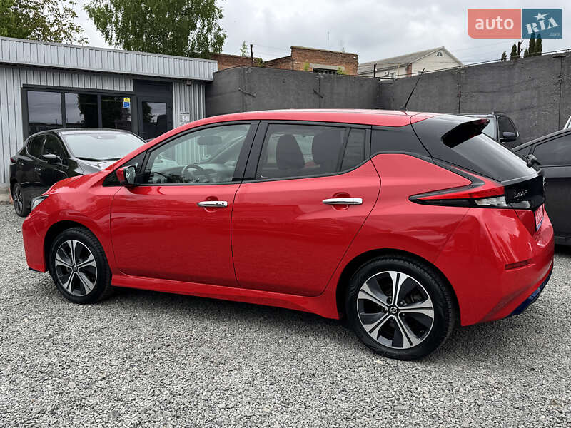 Хэтчбек Nissan Leaf 2020 в Хмельницком