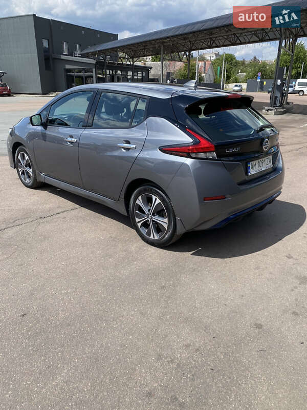 Хетчбек Nissan Leaf 2020 в Житомирі