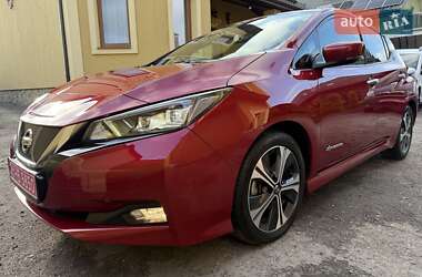 Хэтчбек Nissan Leaf 2019 в Львове
