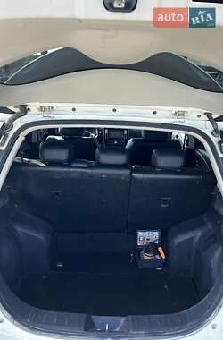 Хэтчбек Nissan Leaf 2015 в 