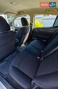 Хэтчбек Nissan Leaf 2014 в 