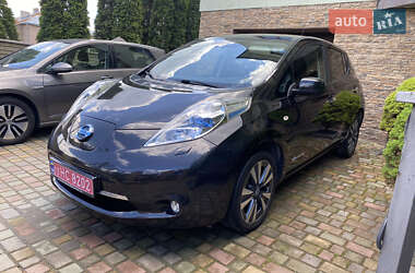 Хэтчбек Nissan Leaf 2016 в 