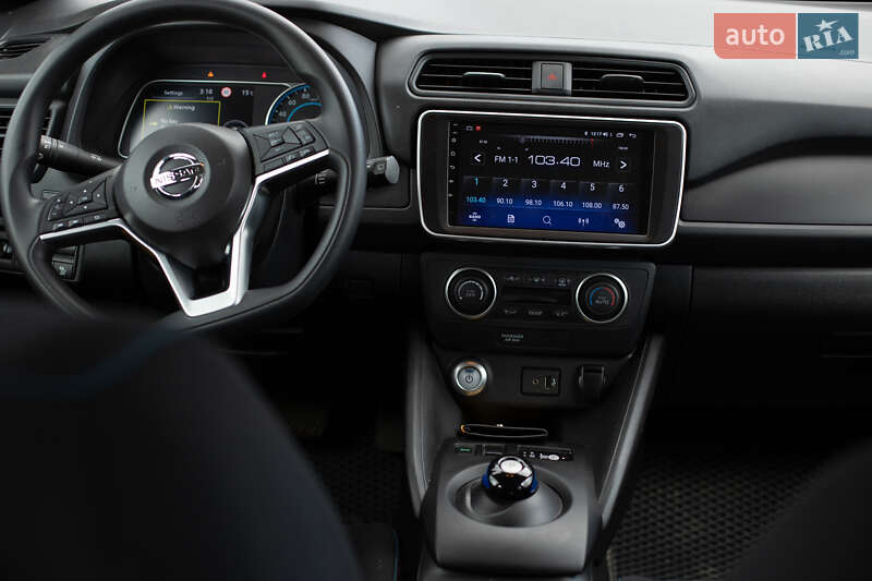 Хетчбек Nissan Leaf 2021 в Івано-Франківську