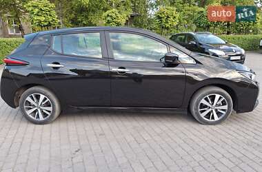 Хетчбек Nissan Leaf 2021 в 