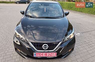 Хетчбек Nissan Leaf 2021 в 