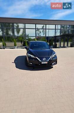 Хэтчбек Nissan Leaf 2018 в Ковеле
