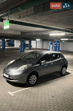 Хэтчбек Nissan Leaf 2014 в Киеве