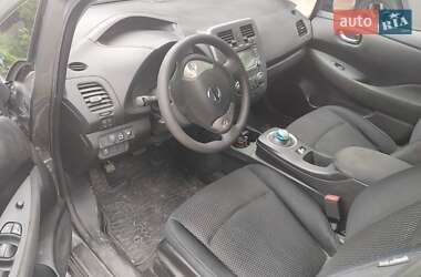 Хэтчбек Nissan Leaf 2015 в 