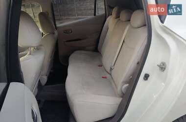 Хетчбек Nissan Leaf 2011 в 