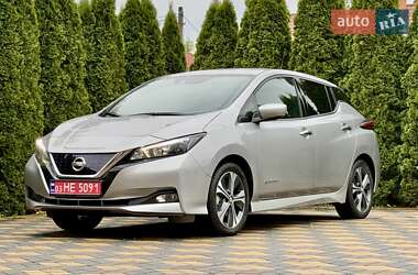 Хэтчбек Nissan Leaf 2020 в 
