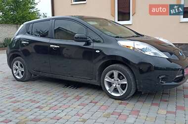 Хэтчбек Nissan Leaf 2012 в Ивано-Франковске