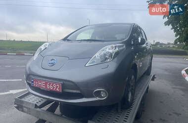 Хэтчбек Nissan Leaf 2014 в Черновцах