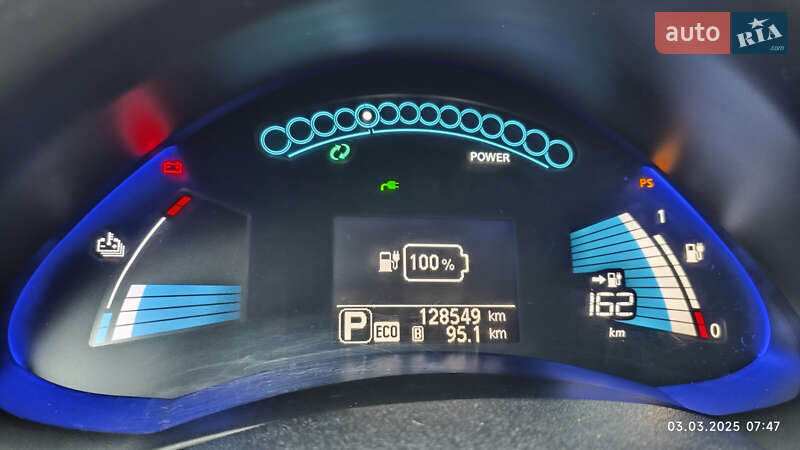 Хэтчбек Nissan Leaf 2015 в Нежине