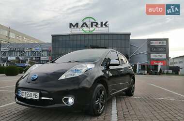 Хэтчбек Nissan Leaf 2013 в Львове