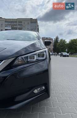 Хетчбек Nissan Leaf 2018 в 