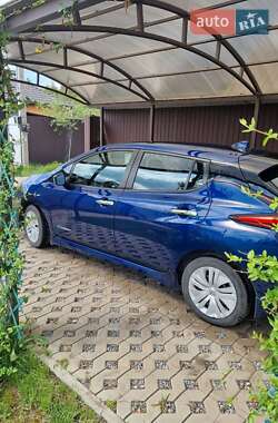Хетчбек Nissan Leaf 2018 в 