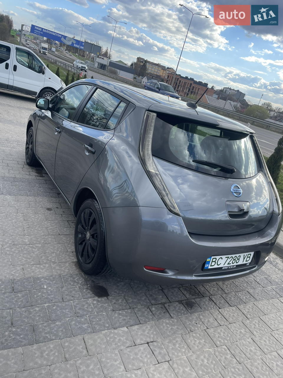 2017 Nissan Leaf - мініатюра 48