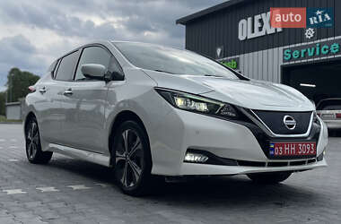 Хэтчбек Nissan Leaf 2020 в Владимире