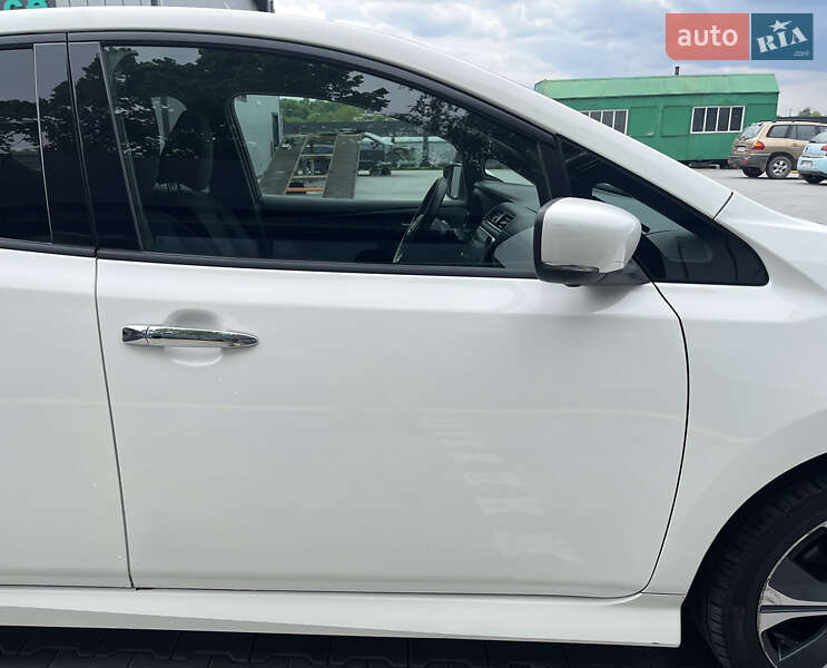 Хэтчбек Nissan Leaf 2020 в Владимире