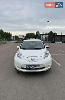 Хэтчбек Nissan Leaf 2016 в Ковеле