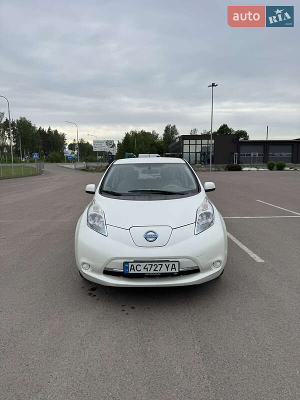 Хетчбек Nissan Leaf 2016 в Ковелі