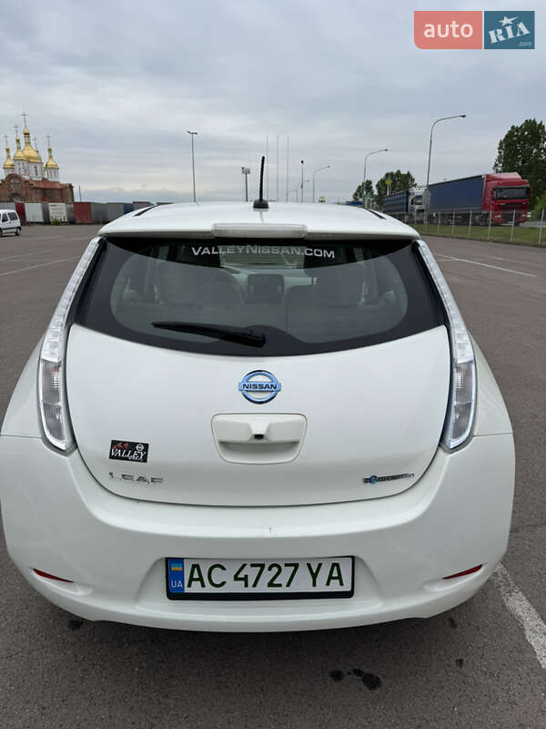 Хетчбек Nissan Leaf 2016 в Ковелі