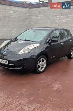 Хетчбек Nissan Leaf 2014 в Рівному