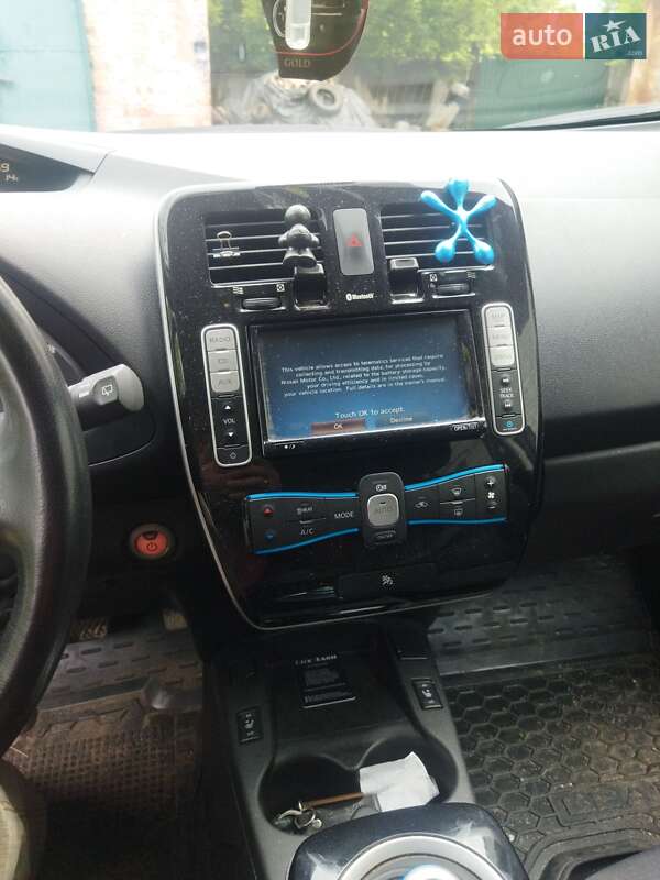 Хетчбек Nissan Leaf 2016 в Маньківці