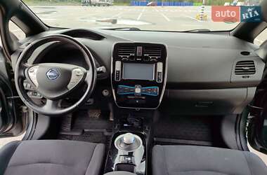 Хетчбек Nissan Leaf 2013 в 