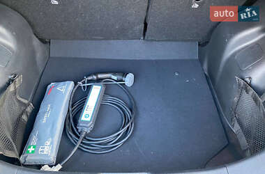 Хетчбек Nissan Leaf 2020 в 