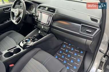 Хетчбек Nissan Leaf 2019 в 