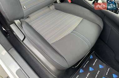 Хетчбек Nissan Leaf 2019 в 