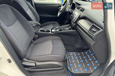 Хетчбек Nissan Leaf 2019 в 