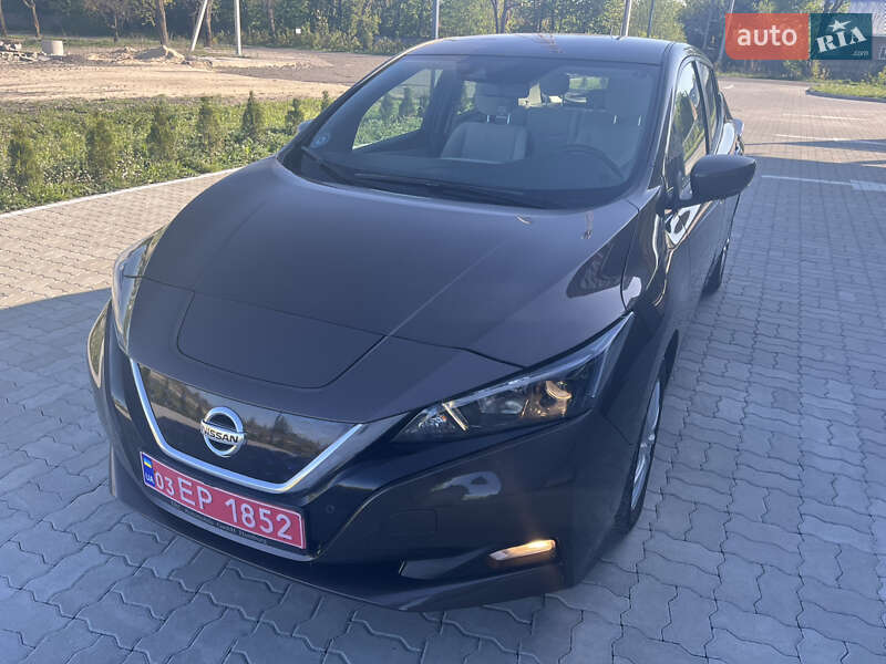Хетчбек Nissan Leaf 2021 в Бродах