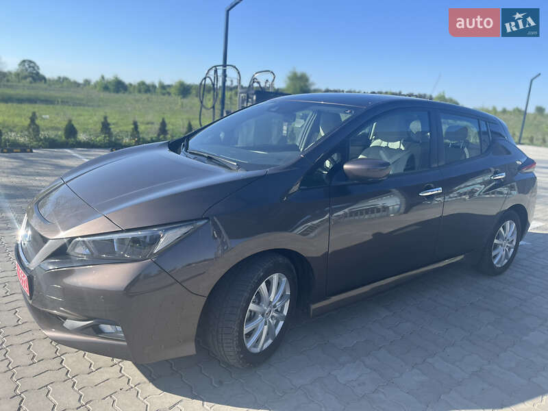 Хетчбек Nissan Leaf 2021 в Бродах