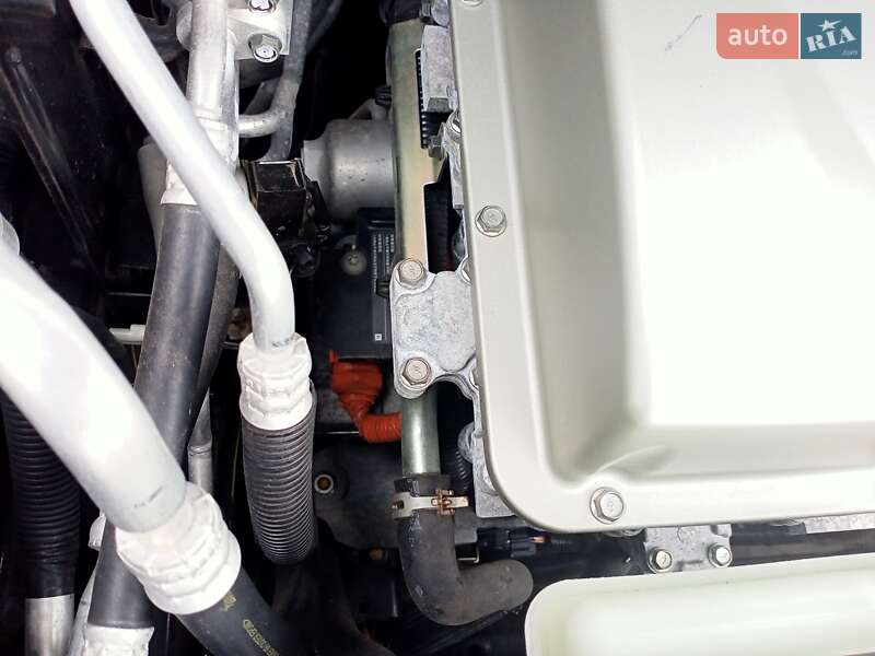 Хэтчбек Nissan Leaf 2016 в Одессе