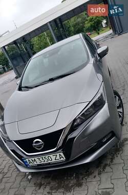 Хетчбек Nissan Leaf 2019 в Житомирі