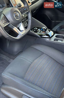 Хетчбек Nissan Leaf 2021 в 