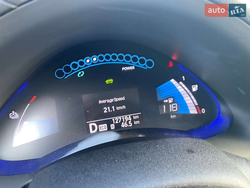 Хетчбек Nissan Leaf 2014 в Чернівцях