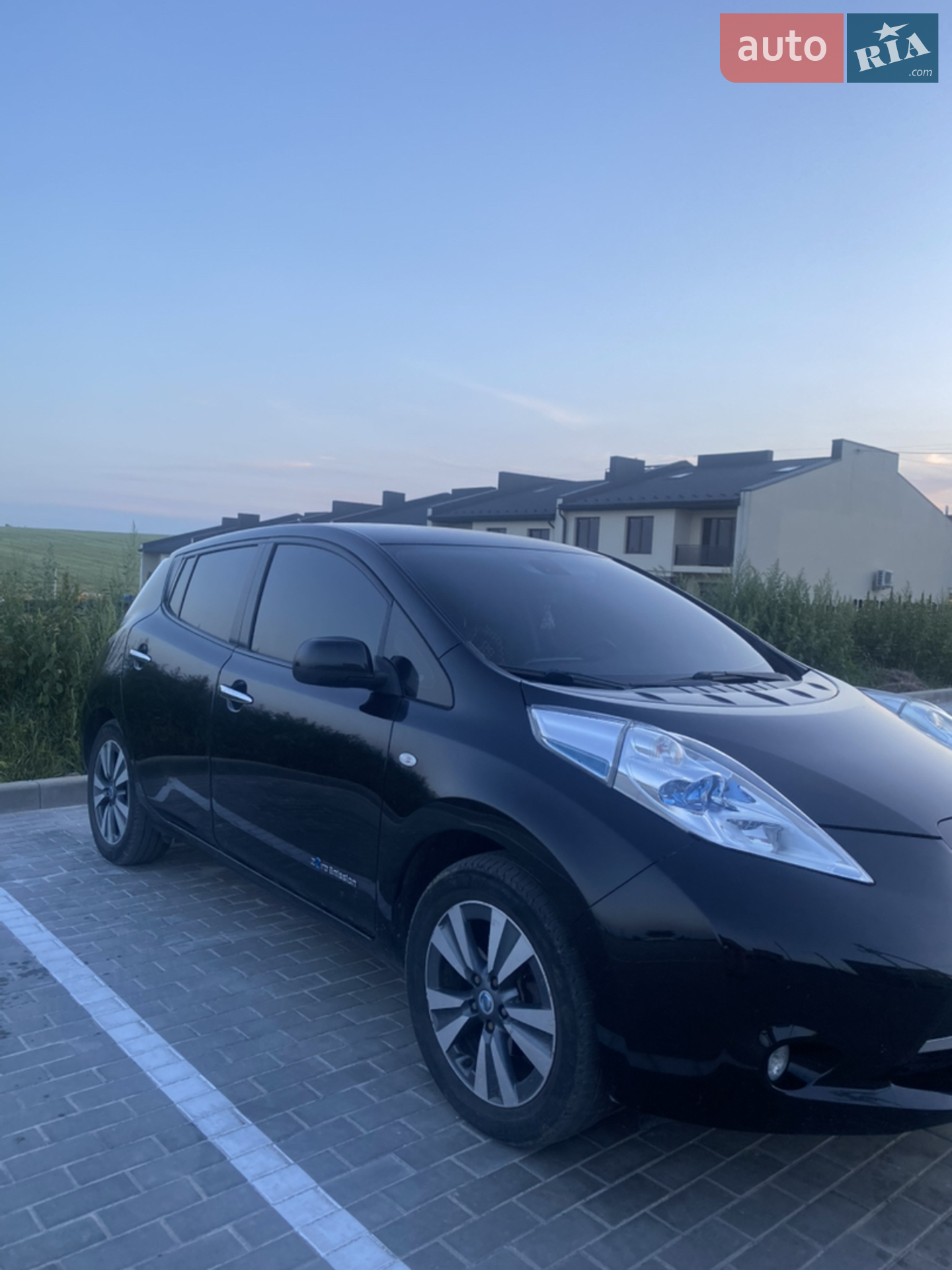 2014 Nissan Leaf - мініатюра 4