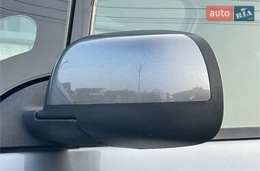 Хэтчбек Nissan Leaf 2014 в 
