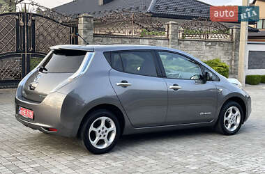 Хэтчбек Nissan Leaf 2014 в 
