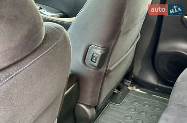 Хэтчбек Nissan Leaf 2015 в 