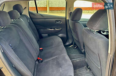 Хэтчбек Nissan Leaf 2015 в 