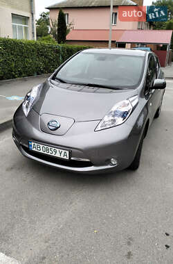 Хэтчбек Nissan Leaf 2015 в Виннице