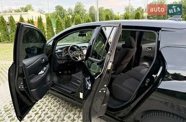Хетчбек Nissan Leaf 2020 в 