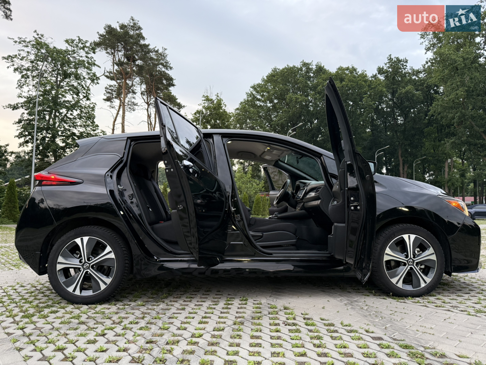 2020 Nissan Leaf - мініатюра 43